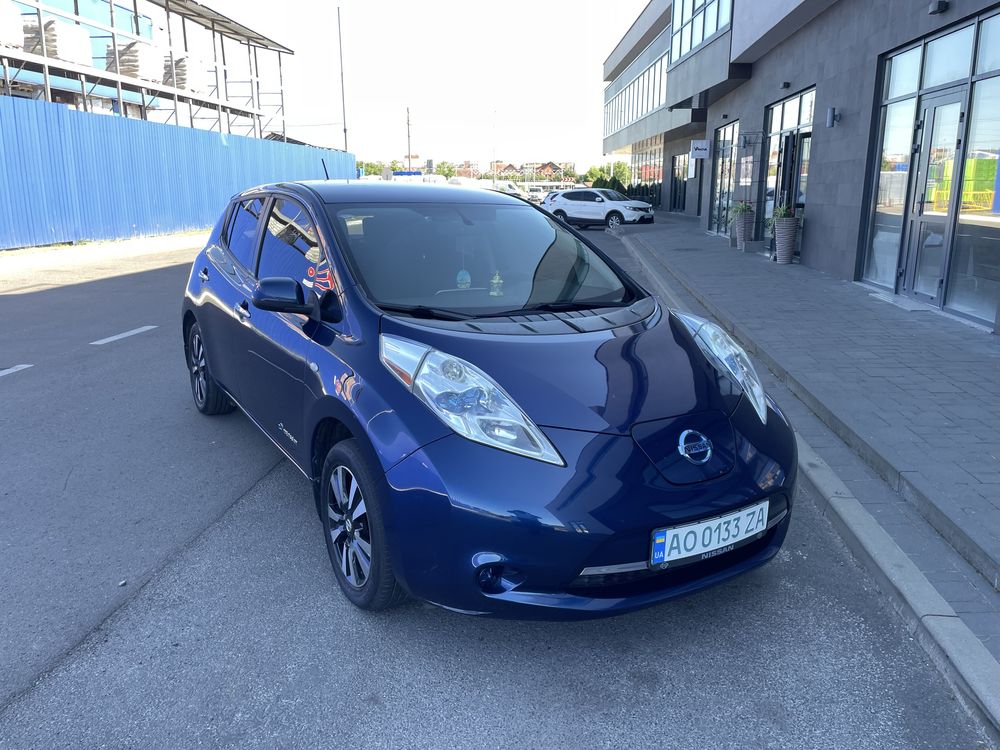 Продам Nissan Leaf 2017 року з батареею 30 kwh