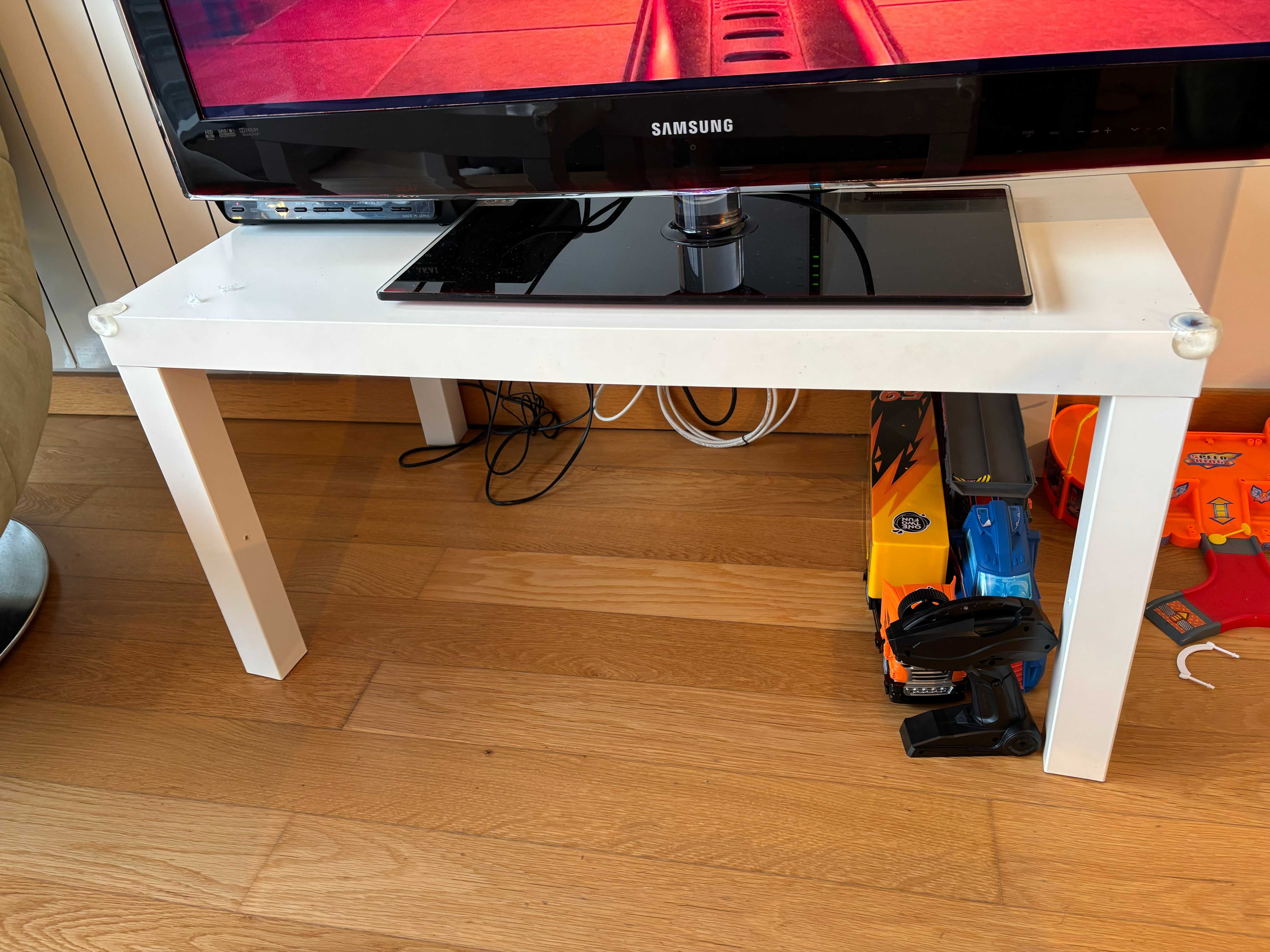 Mesa lack branca TV + Consola branca IKEA