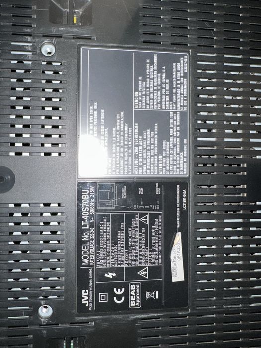 Телевізор JVC LT-40S70BU 40 дюймів