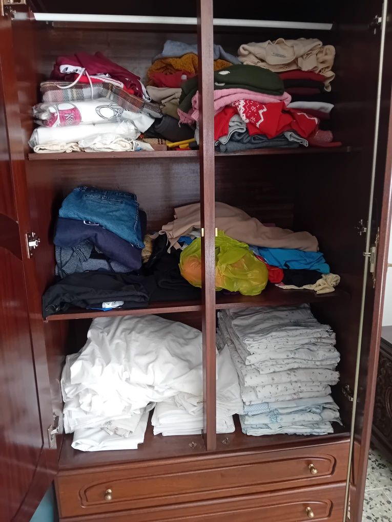 Roupeiro como novo