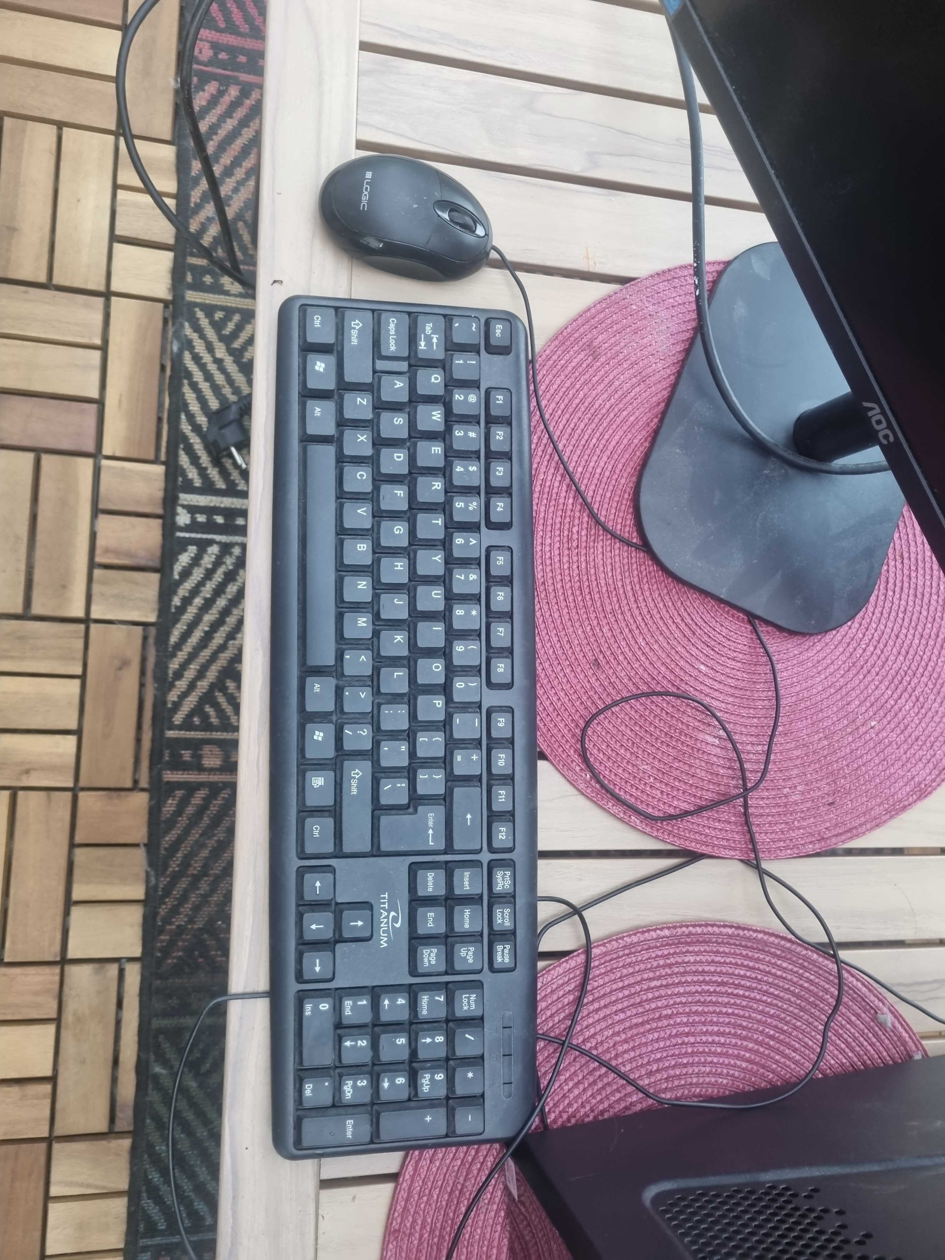 Komputer stacjonarny z monitorem ADAX okazja