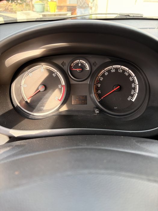 Opel corsa 1.3 ecotec