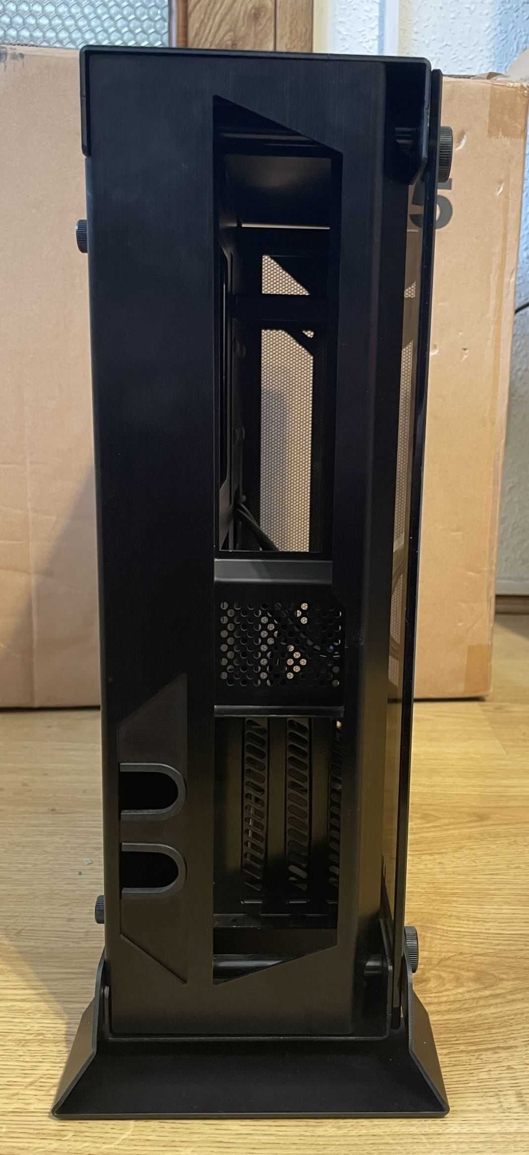 Obudowa mini ITX Lian Li PC-O5x aluminium szkło premium nowa 1500zł !