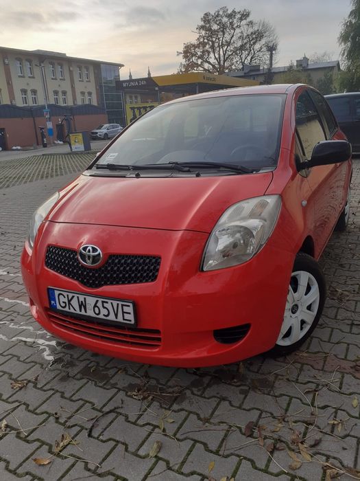 Toyota Yaris benzyna