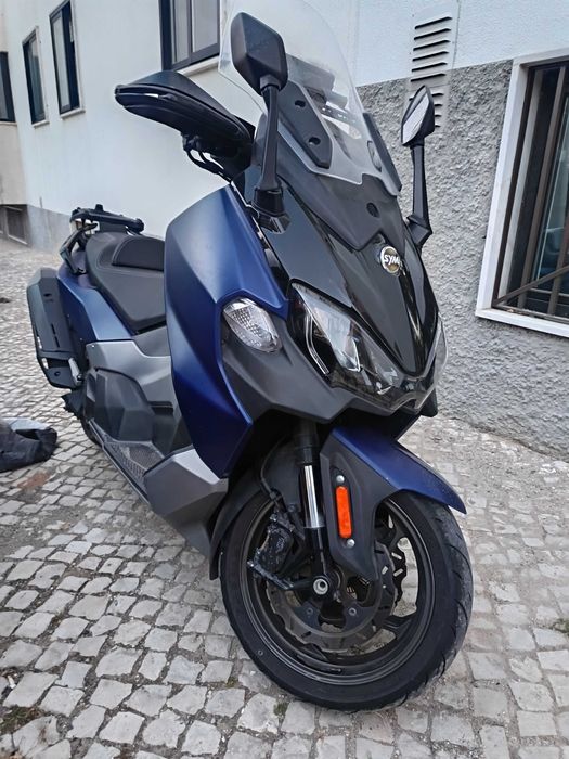 SYM modelo TL 500CC