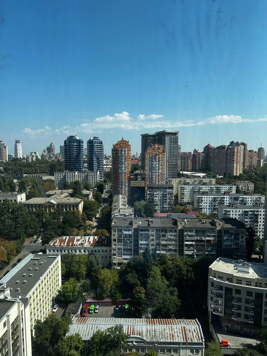 Продаж 5к-квартири вул. Предславинська 20 б, БФК Metropole, 220 м²