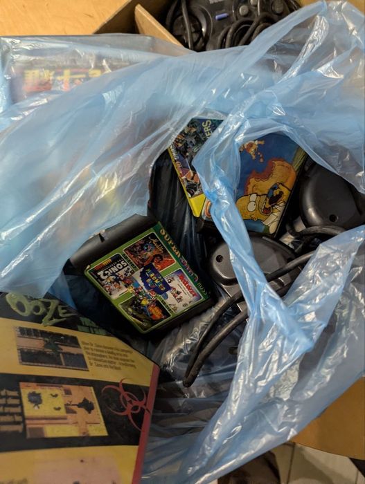 Приставка Sega mega drive 2 + картриджи