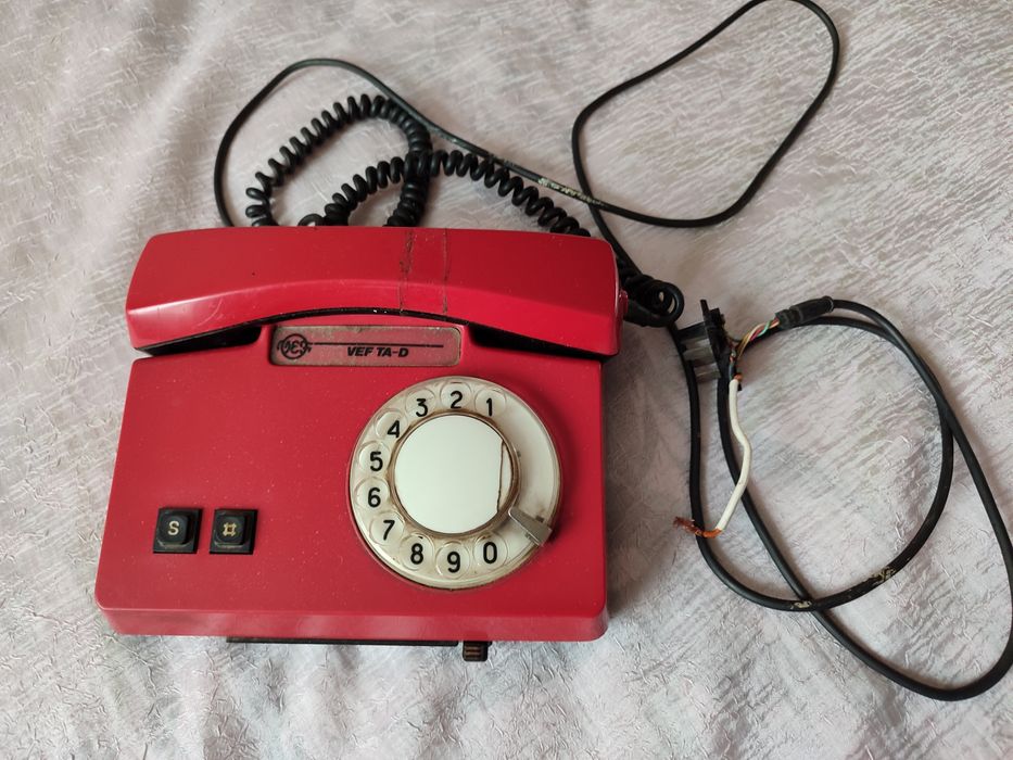 Продам телефоный аппарат вэф бу
