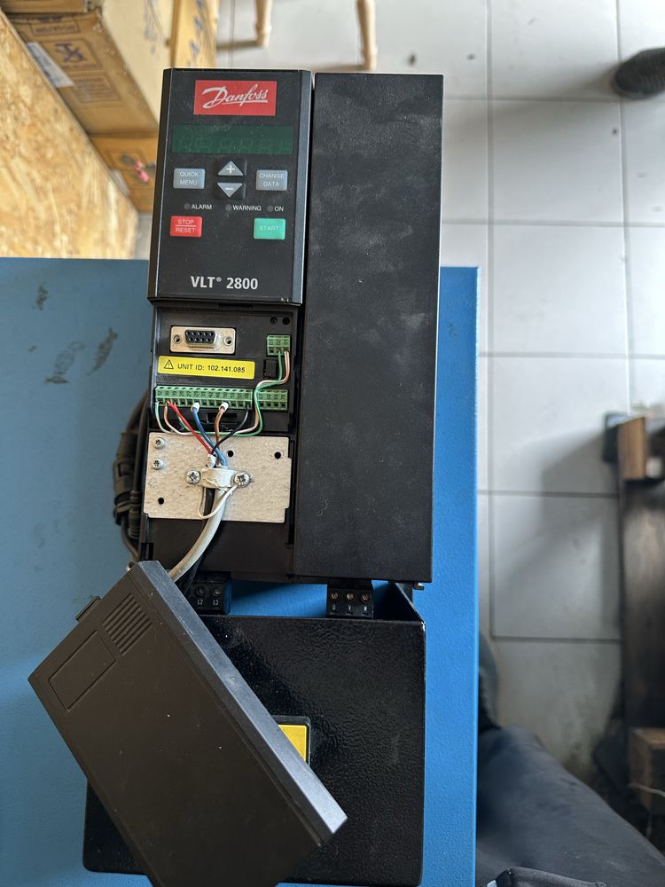 Перетворювач частоти Danfoss VLT 2800. 380B