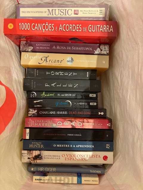 Romances históricos, fantasia, aventura - a partir de 4€ - Parte 6
