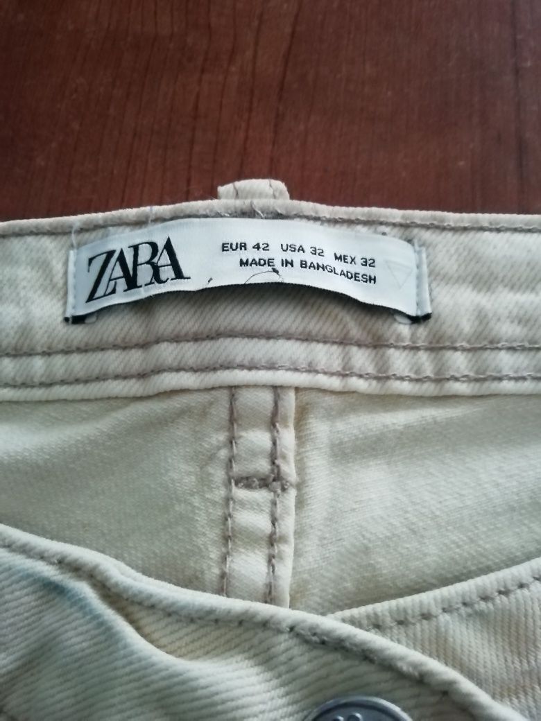 Calções Zara Tam. 42
