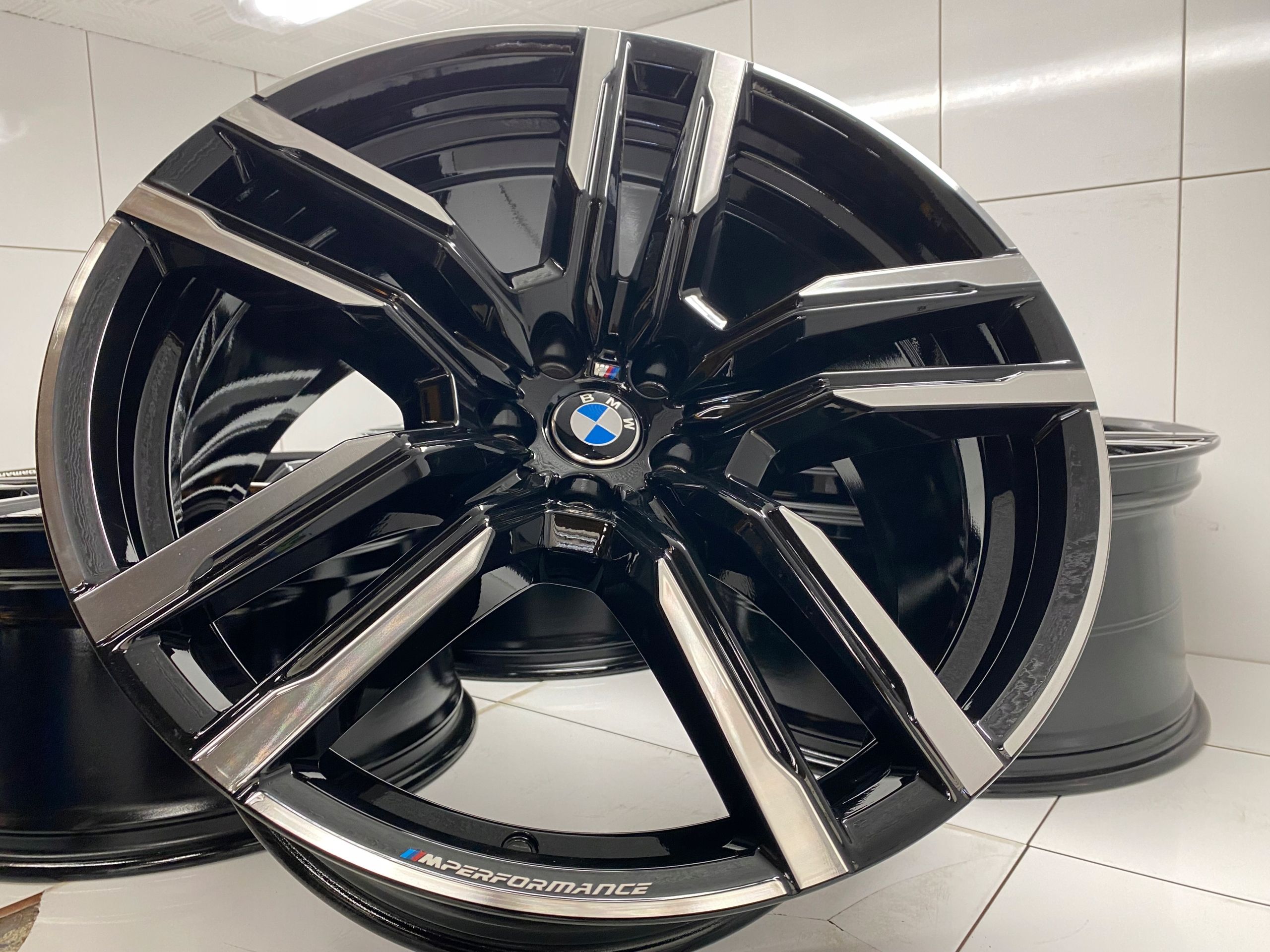 Felgi 21 BMW X5 X6 F95 F96 G05 G06 M808 m Pakiet Performance X5M…