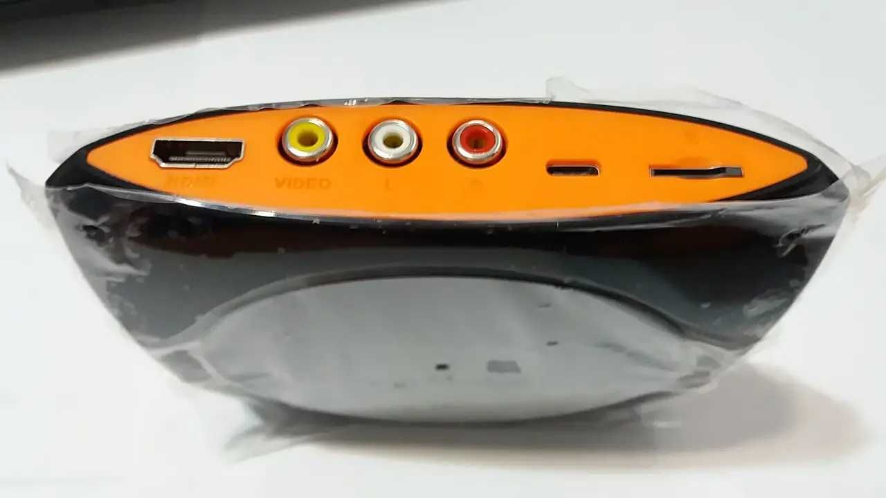 Ігрова приставка Magistr Titan 3 ORANJ (565 ігор) HDMI.