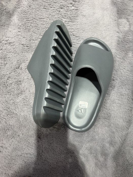 Сланци, тапки, шльопанці Adidas. Оригінал. Р 45 (28 см)