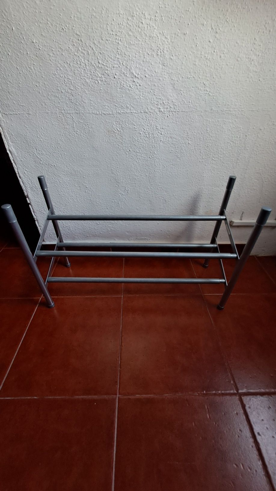 Sapateira de metal extensível