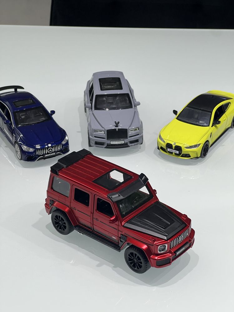 Mercedes G klasa Brabus 700 model 1:32