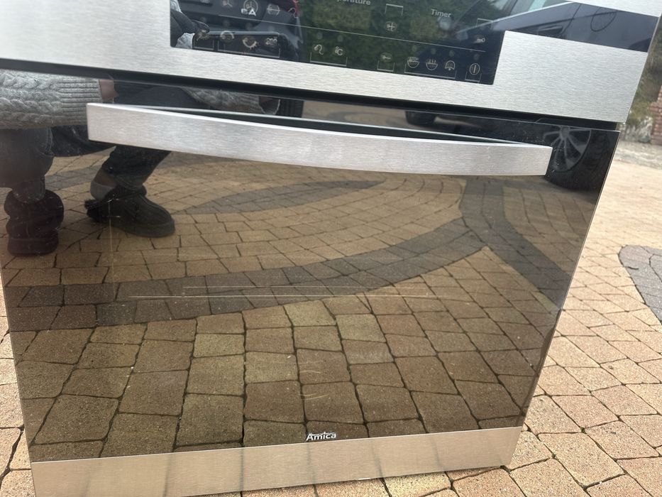 Piekarnik pod zabudowę Amica