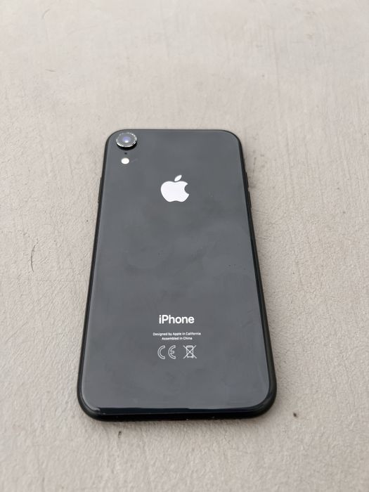 Iphone XR preto com 64 G em bom estado , caixa original