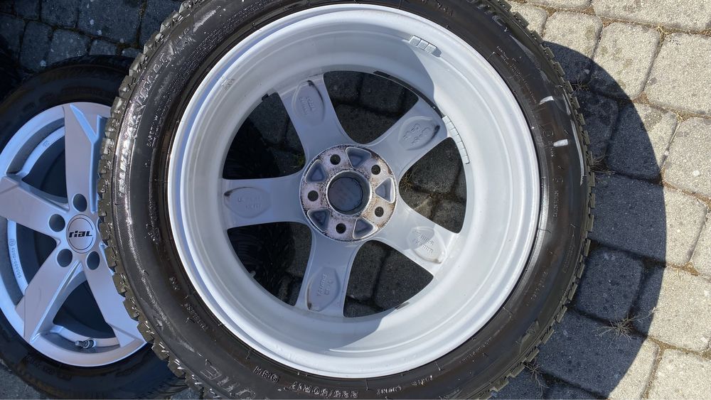 Felgi Rial R17 z oponami zimowymi Bridgestone
