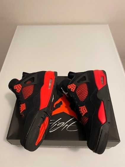 Jordan 4 Retro Red Thunder R.40