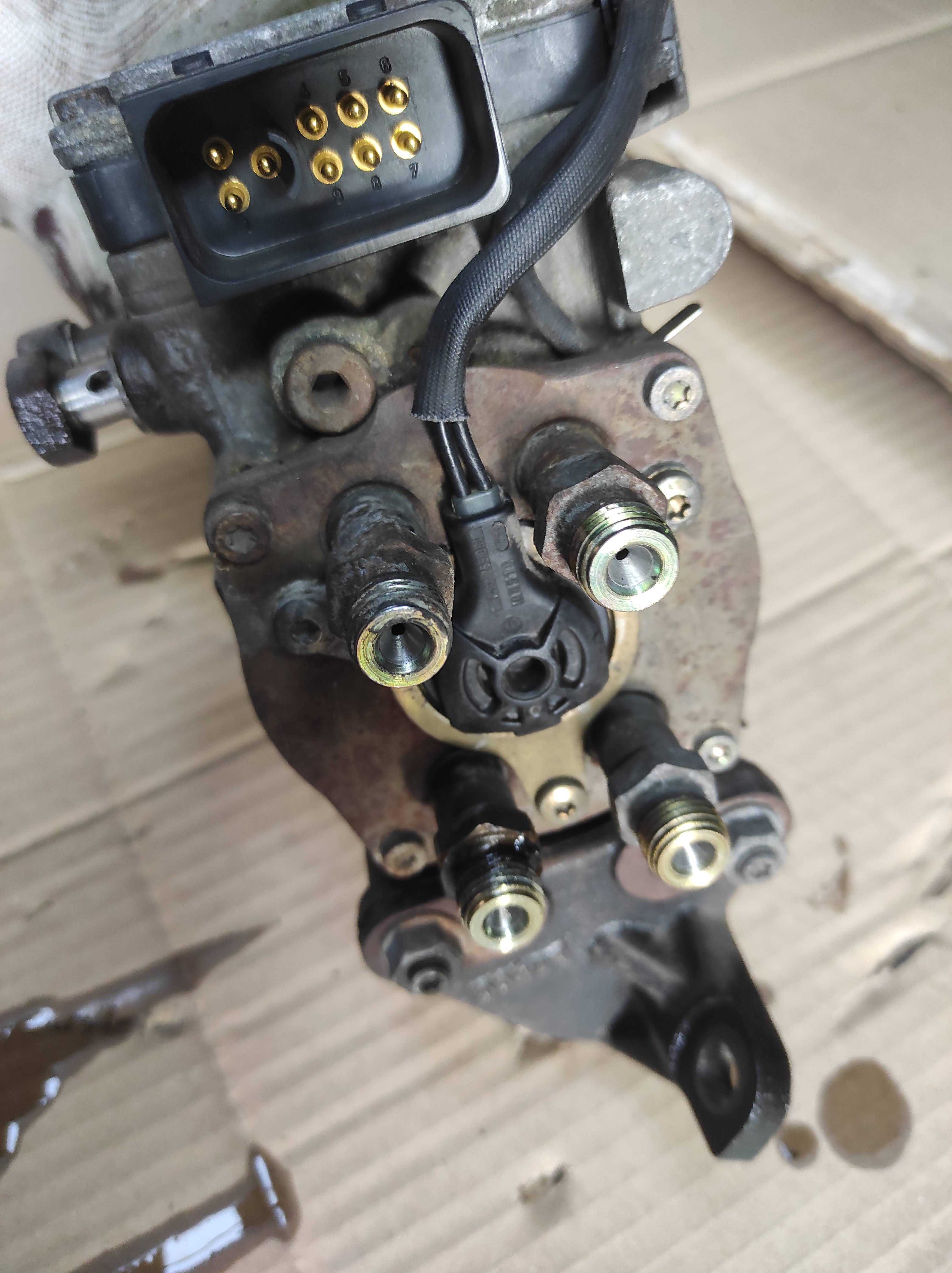Pompa Wtryskowa Ford Mondeo mk 3 2,0 TDDI 0470,504,021
