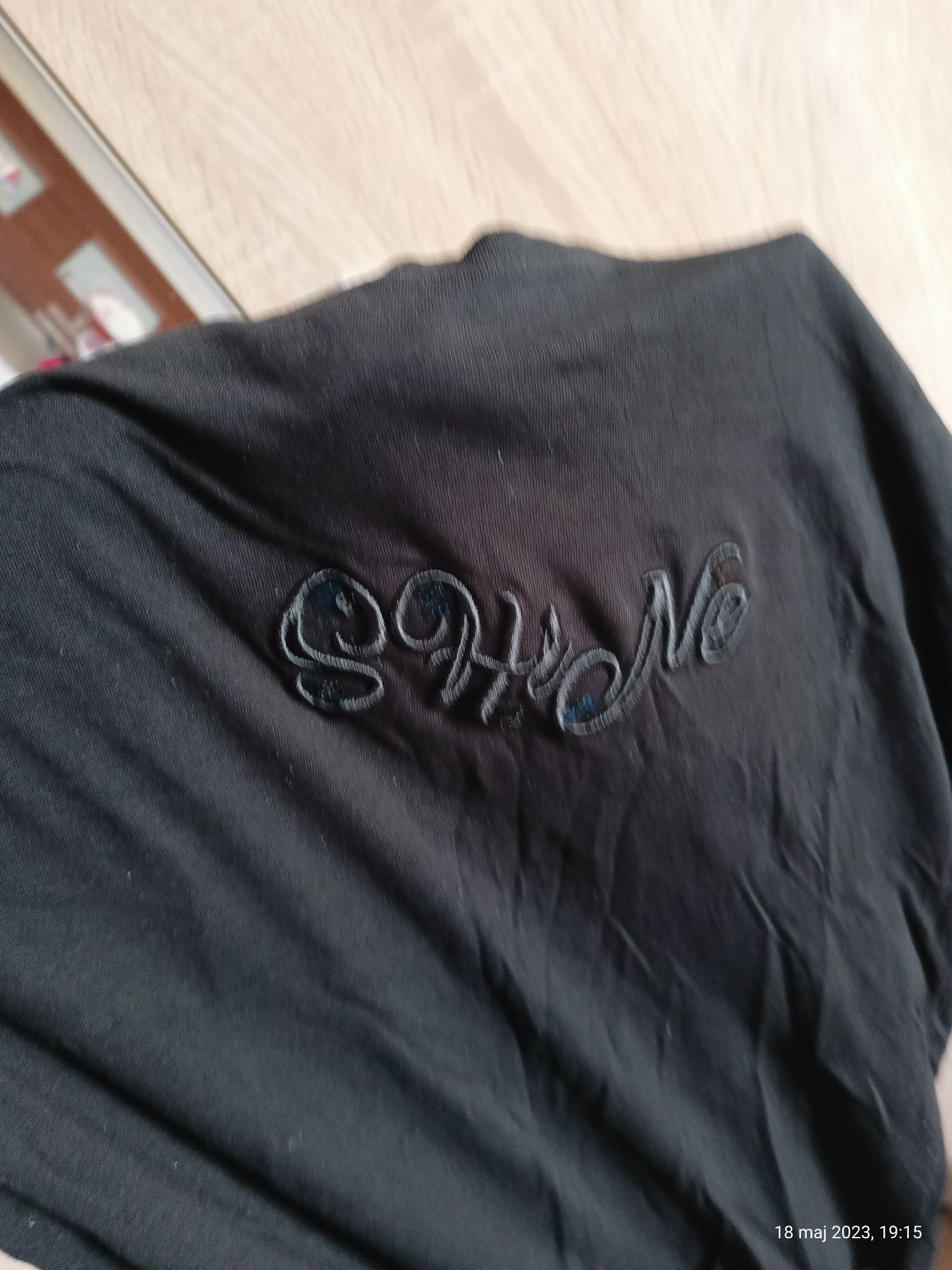 Bluzka bluzeczka T-shirt koszulka damska krótki rękaw cekiny