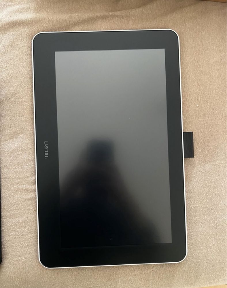 Wacom creative pen display