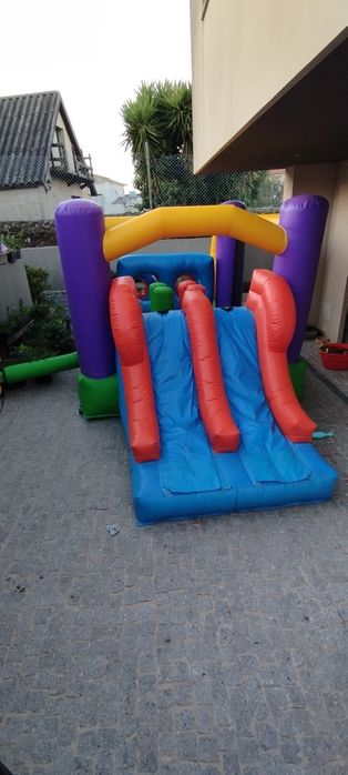 Alugo Insuflável para festas