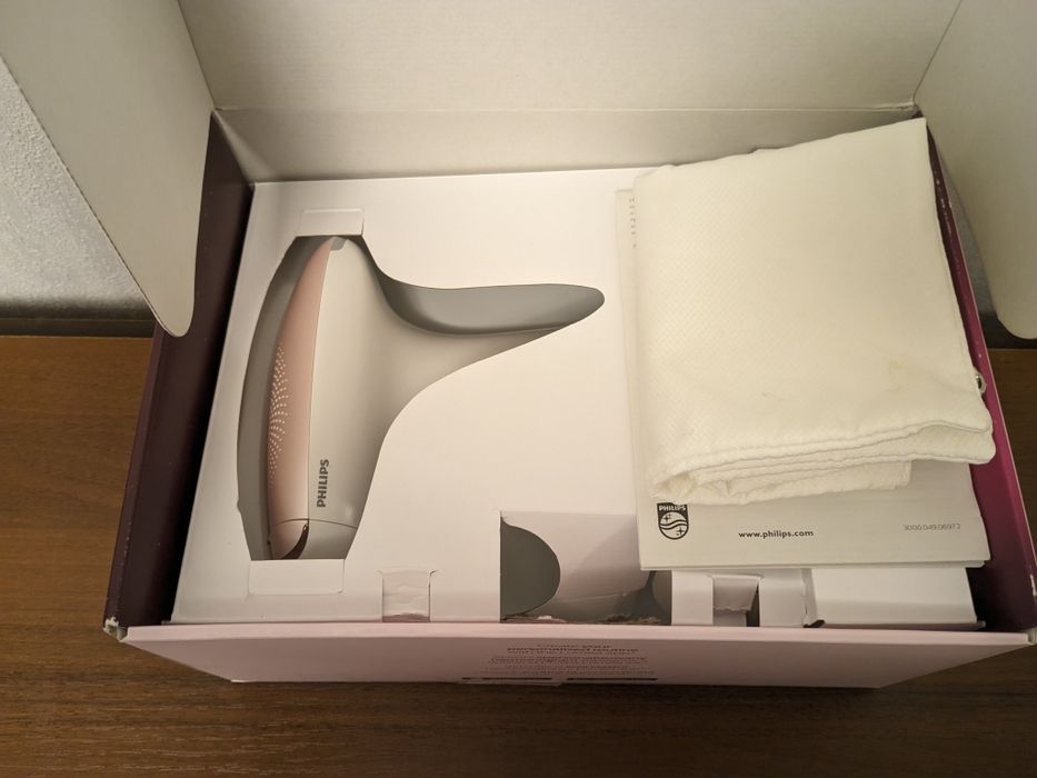 Фотоепілятор PHILIPS Lumea SC 1994/00 серії 7000