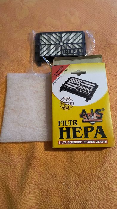 Фільтр НЕРА і двигуна для пилососів Philips