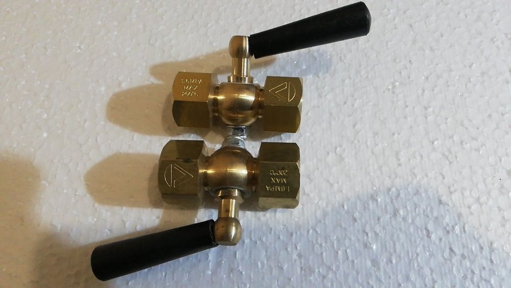 Кран трехходовой М20х1,5 G1/2 1,6 Мпа латунь 200 градусов