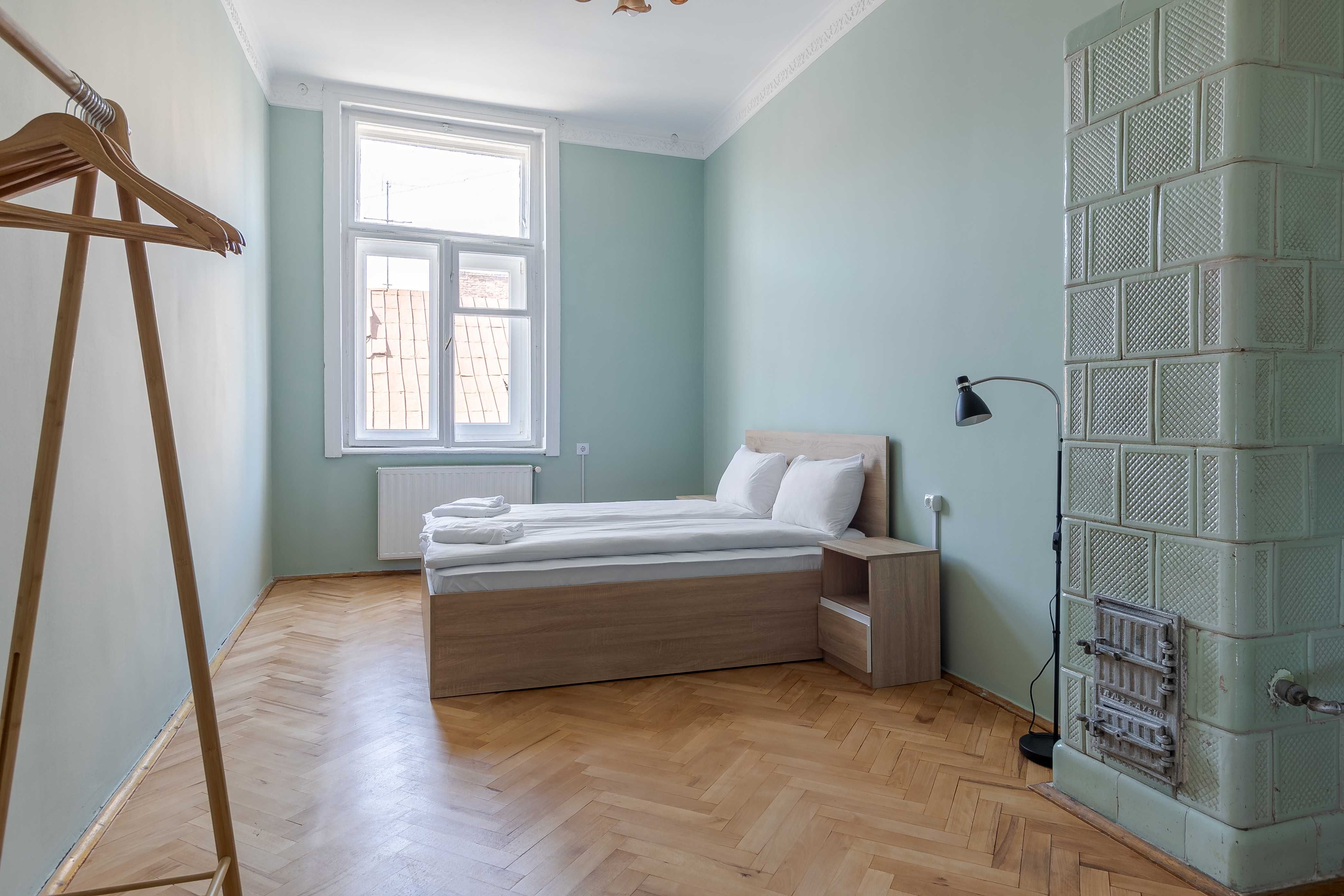Апартаменти подобово біля палацу Потоцьких на Коперника,11 від 900 грн