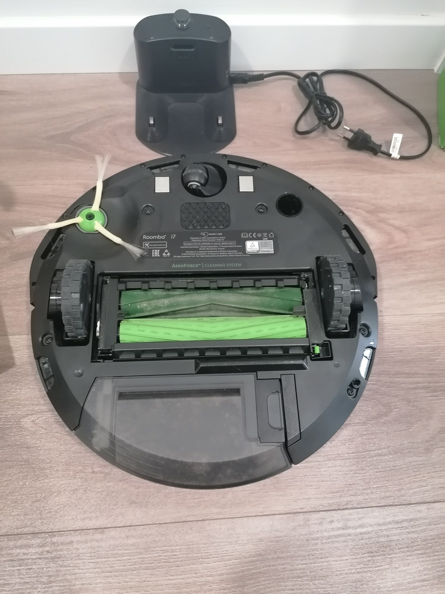 Aspirador robot i7