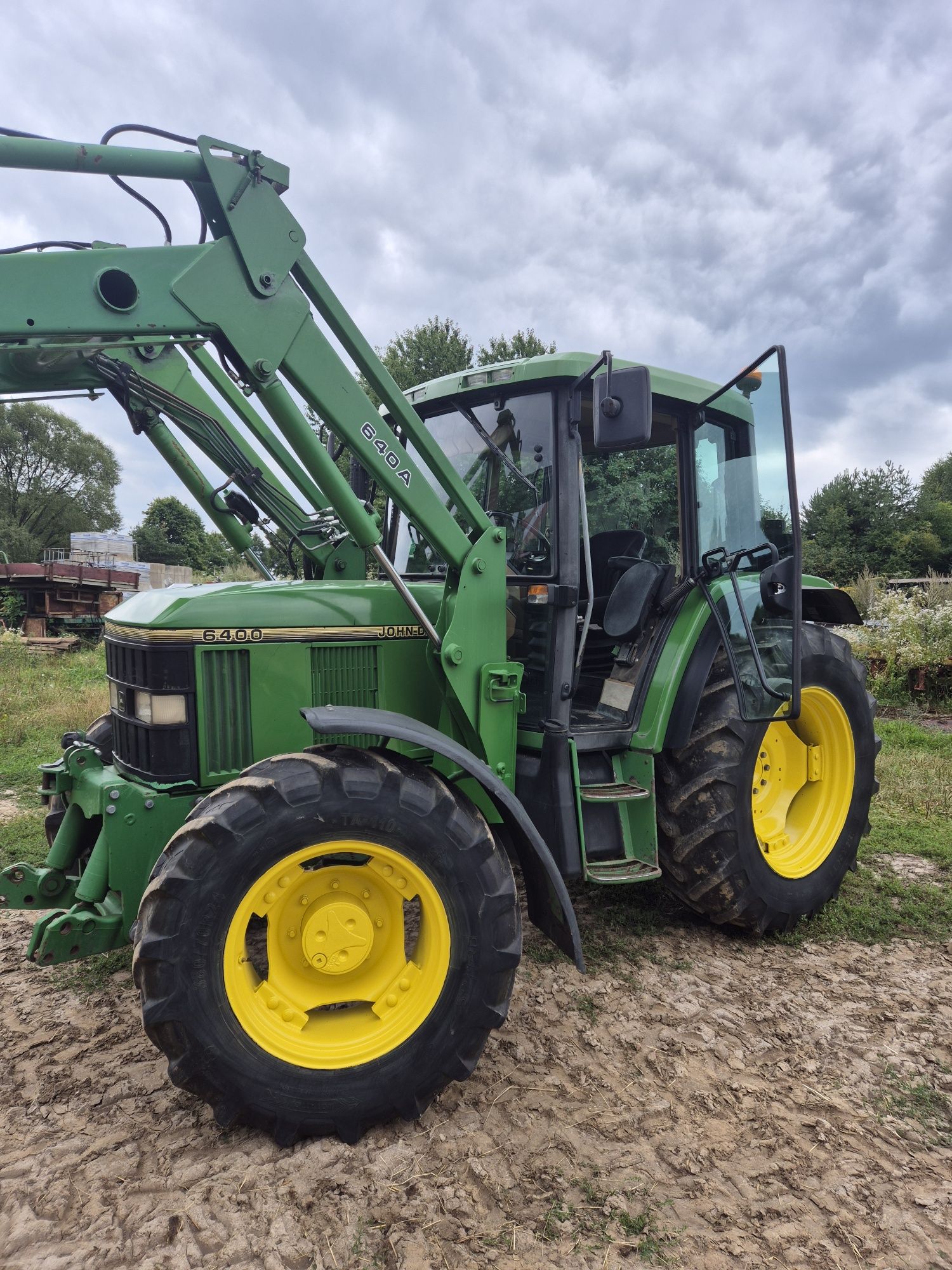 Ciągnik John deere 6400
