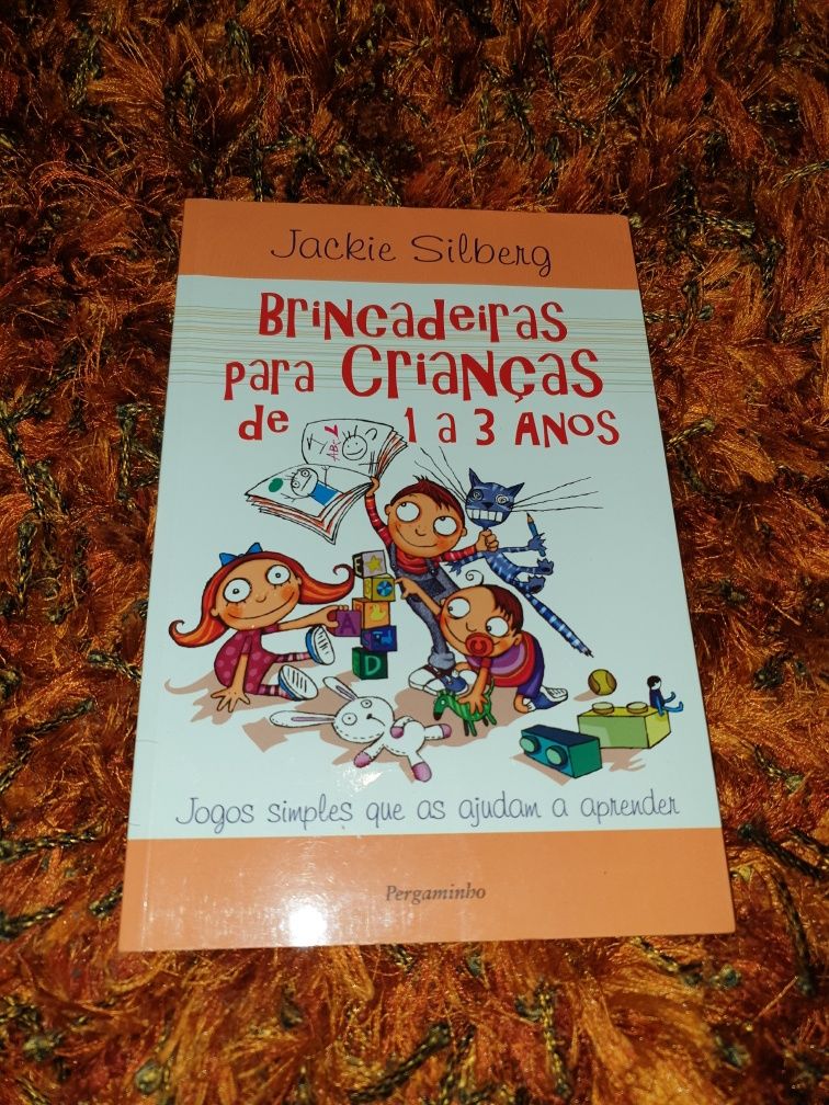 Livro "Brincadeiras para crianças de 1 a 3 anos"