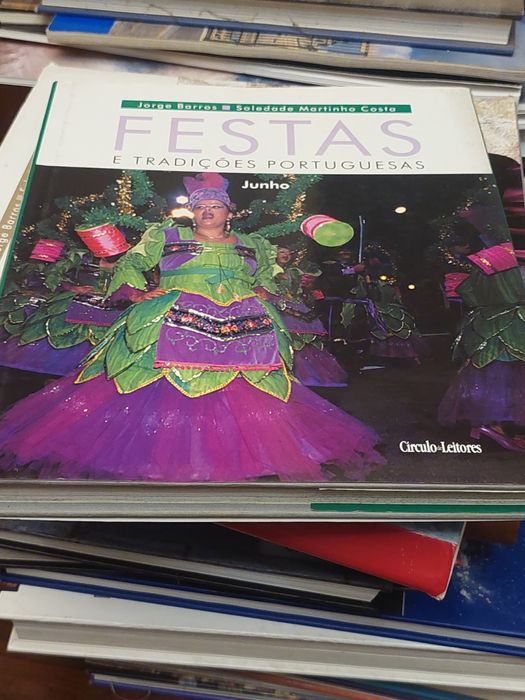 Coleção Livros - Festas e Tradições Portuguesas