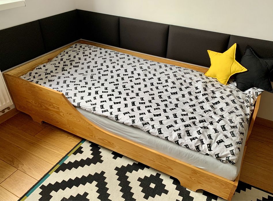 Łóżko drewniane dziecięce 90x180 z materacem