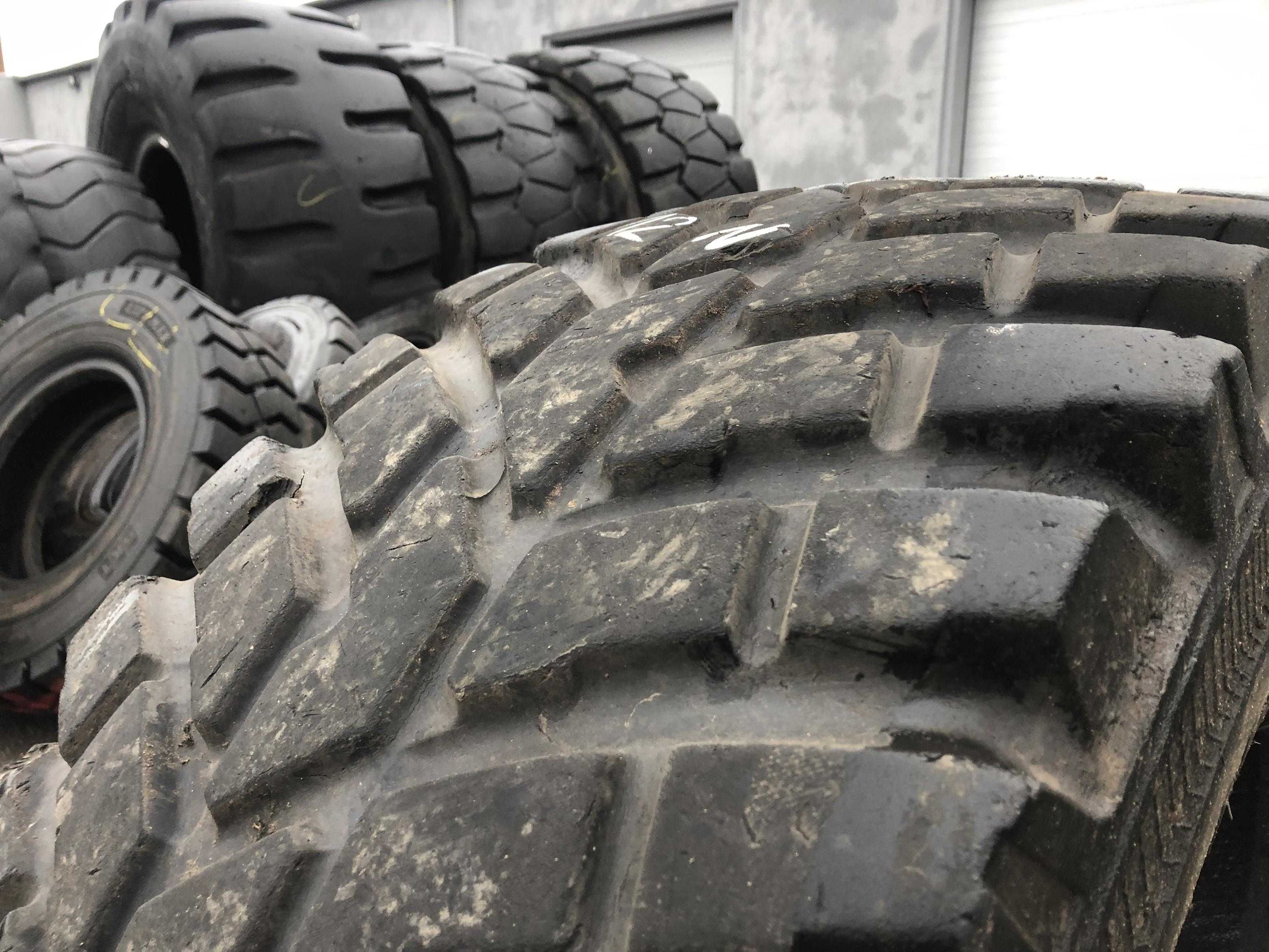 420/65r24 Opona Nokian TRI2 Radial 60% Bieżnika Możliwa Wysyłka