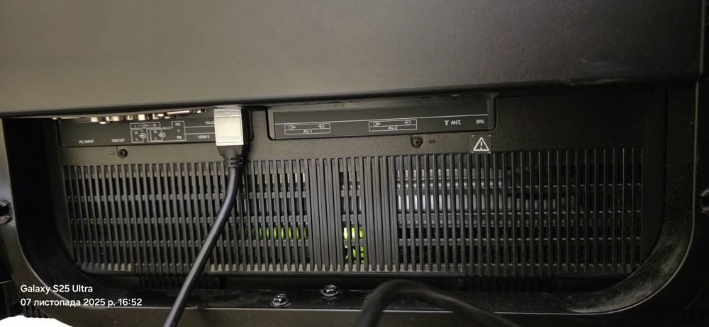 Теоевізор Hitachi 42