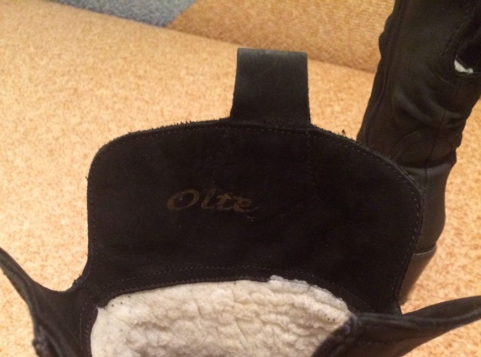 Чоботи / черевики зимові 38 р.