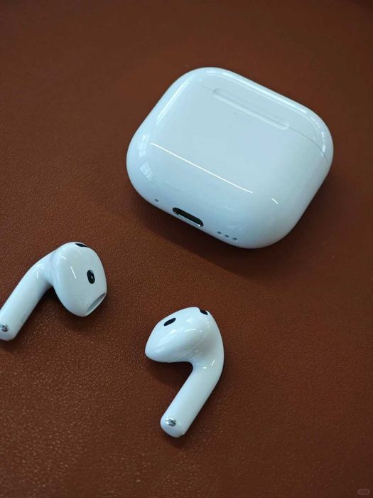 Słuchawki bezprzewodowe Apple AirPods 4 gen • Komplet