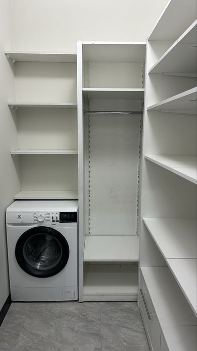 Простора 1к квартира з документами, гардеробом, ремонтом, меблями