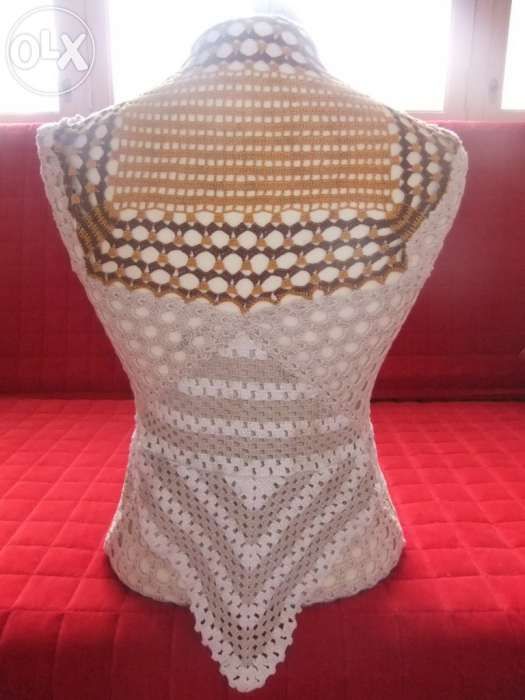 Busto feito em crochet