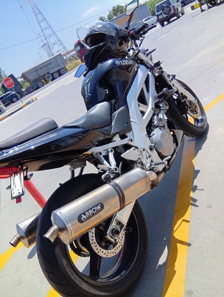 Vendo ou troco Suzuki sv1000n