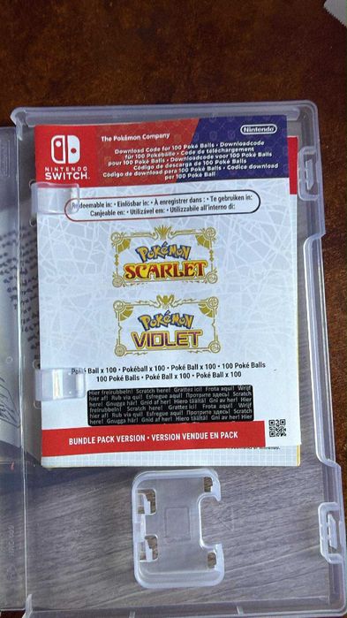 Pokemon Scarlet + The Hidden Treasure of Area Zero DLC Pudełko