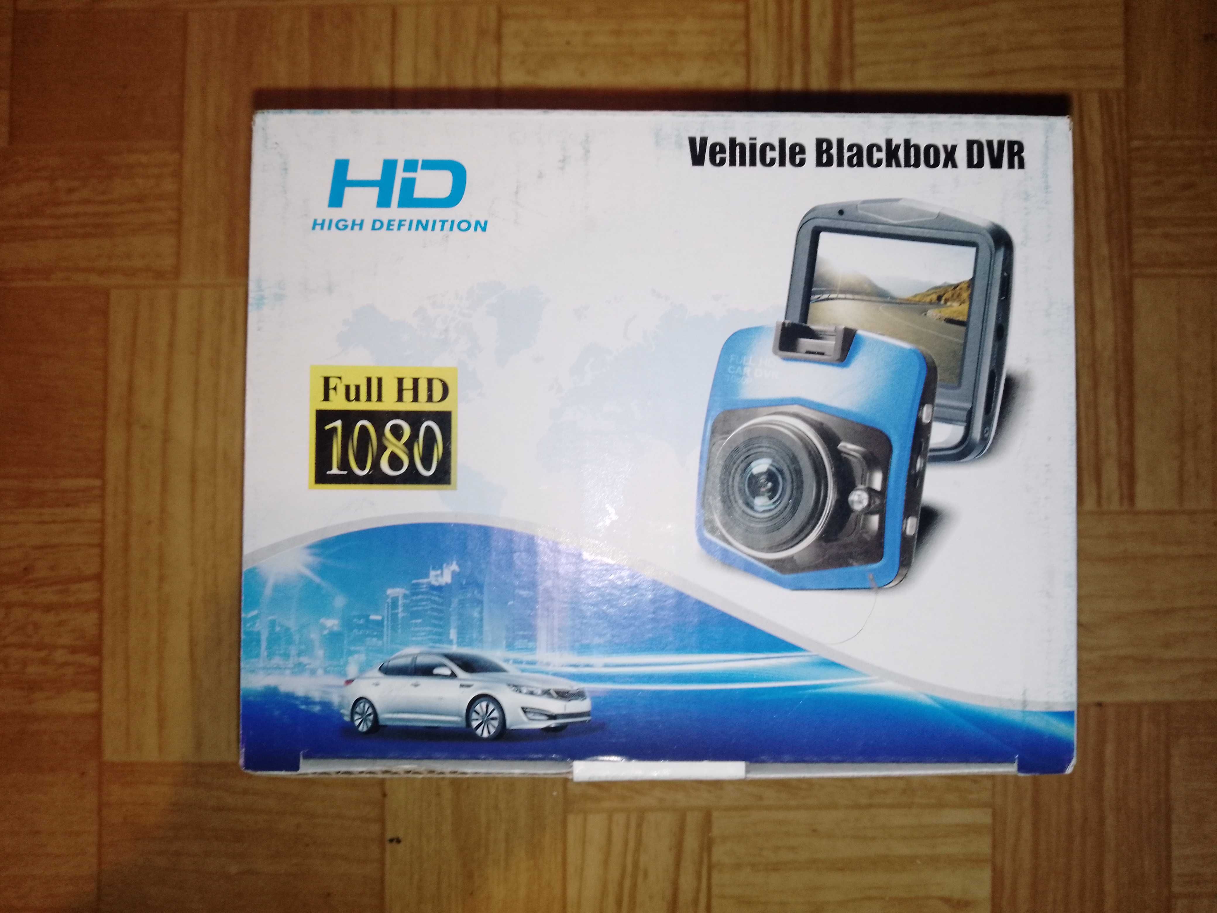 Автомобильный видеорегистратор BlackBox DVR C900 FullHD 1080p