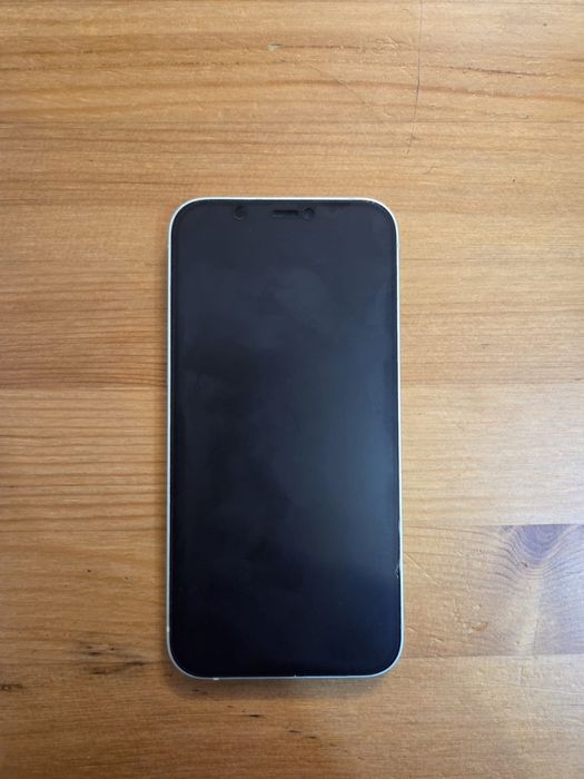 iphone 12 em otimas condições