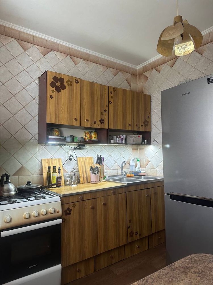 Продаж 2 к квартири