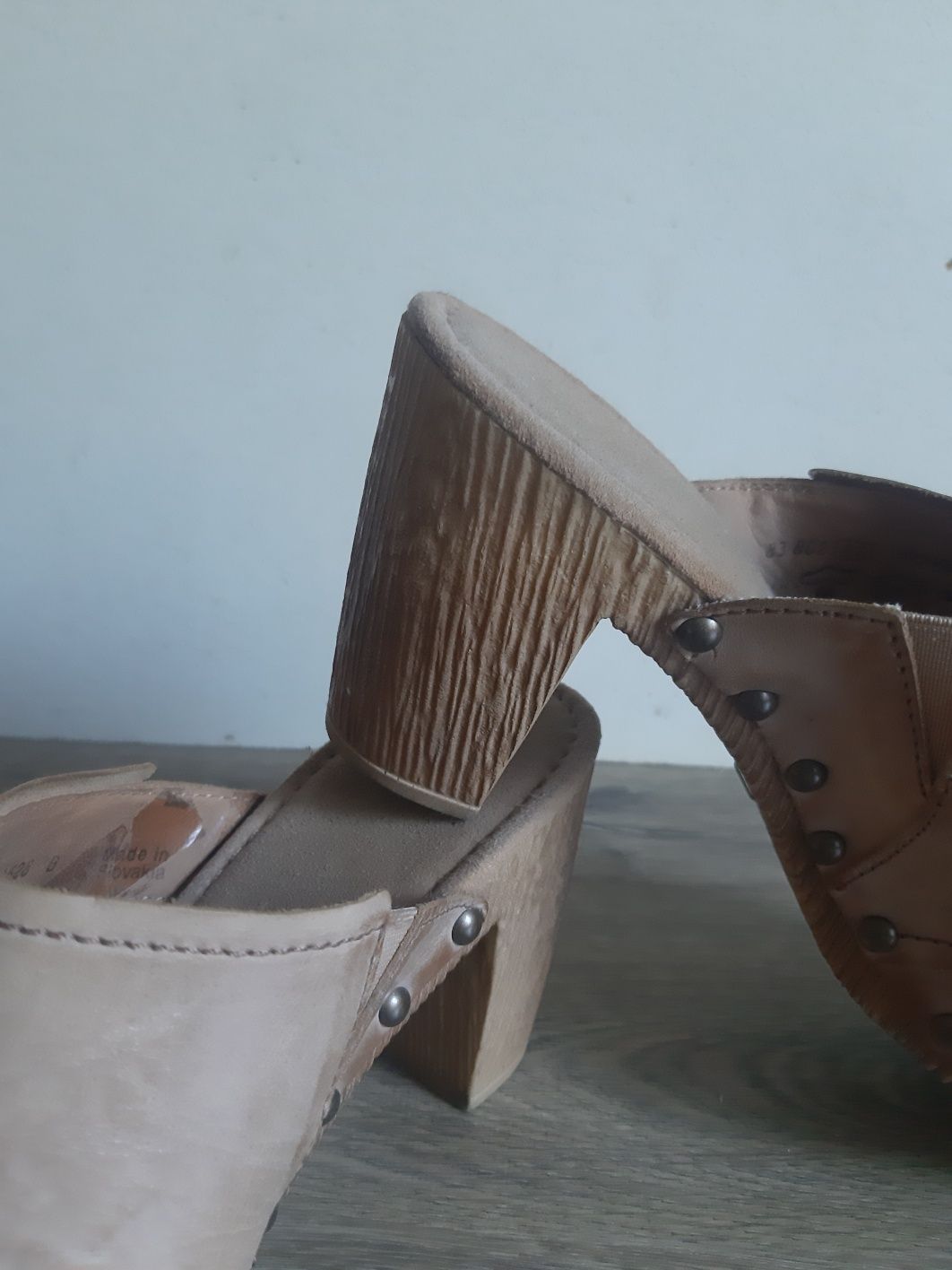 Chodaki, laczki skórzane Gabor,41