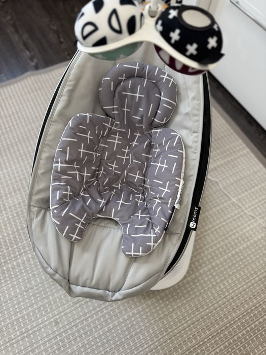 Центр 4moms MamaRoo 5.0